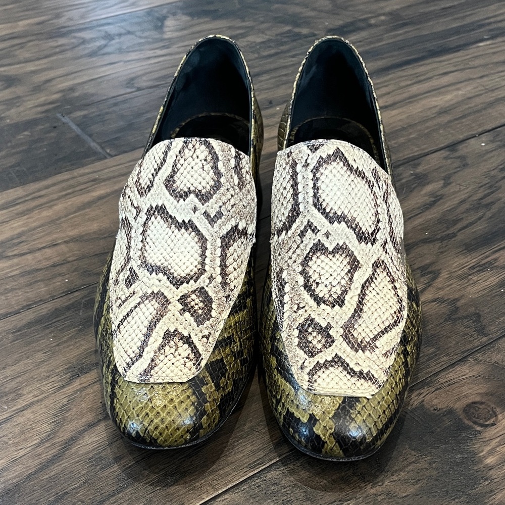 Freda Salvador Two Tone Python Print Loafers Sz 8… - image 3